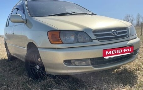 Toyota Ipsum II, 2001 год, 620 000 рублей, 5 фотография
