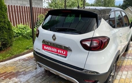 Renault Kaptur I рестайлинг, 2016 год, 980 000 рублей, 3 фотография