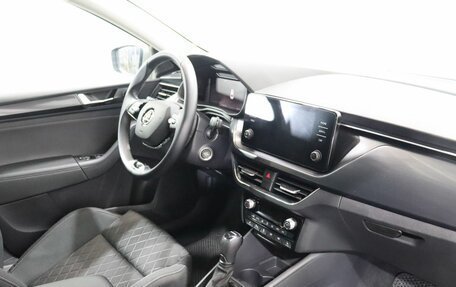 Skoda Rapid II, 2022 год, 2 169 000 рублей, 12 фотография