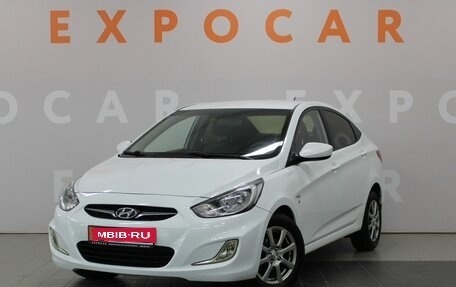 Hyundai Solaris II рестайлинг, 2014 год, 990 000 рублей, 1 фотография