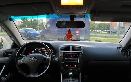 Lexus IS II рестайлинг 2, 2007 год, 850 000 рублей, 9 фотография