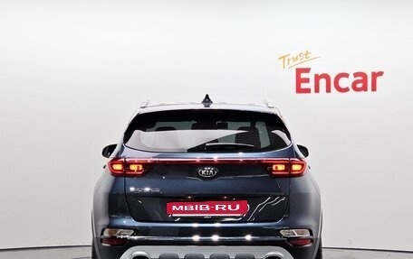 KIA Sportage IV рестайлинг, 2021 год, 1 836 000 рублей, 4 фотография