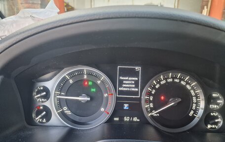 Toyota Land Cruiser 200, 2020 год, 8 300 000 рублей, 6 фотография