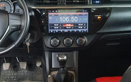 Toyota Corolla, 2013 год, 1 750 000 рублей, 8 фотография