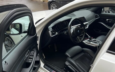 BMW 3 серия, 2019 год, 3 500 000 рублей, 11 фотография