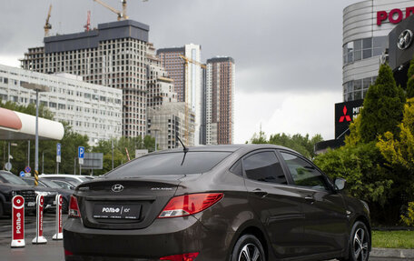 Hyundai Solaris II рестайлинг, 2015 год, 1 045 000 рублей, 5 фотография