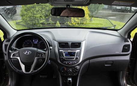 Hyundai Solaris II рестайлинг, 2015 год, 1 045 000 рублей, 14 фотография