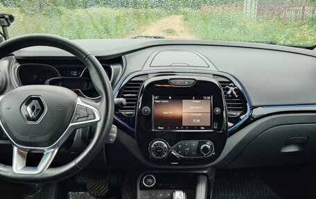 Renault Kaptur I рестайлинг, 2021 год, 2 100 000 рублей, 8 фотография