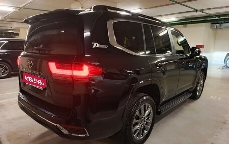 Toyota Land Cruiser, 2021 год, 10 700 000 рублей, 3 фотография