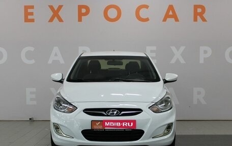 Hyundai Solaris II рестайлинг, 2014 год, 990 000 рублей, 2 фотография