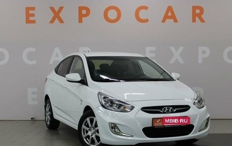 Hyundai Solaris II рестайлинг, 2014 год, 990 000 рублей, 3 фотография
