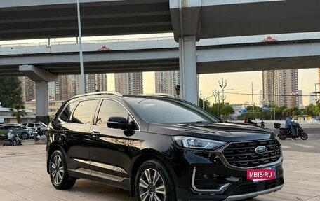 Ford Edge II рестайлинг, 2022 год, 2 490 000 рублей, 3 фотография