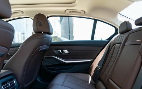 BMW 3 серия, 2024 год, 6 690 000 рублей, 15 фотография