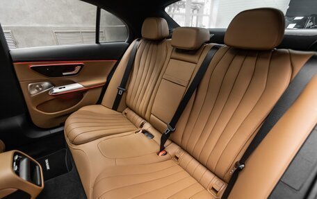 Mercedes-Benz E-Класс, 2024 год, 10 850 000 рублей, 11 фотография