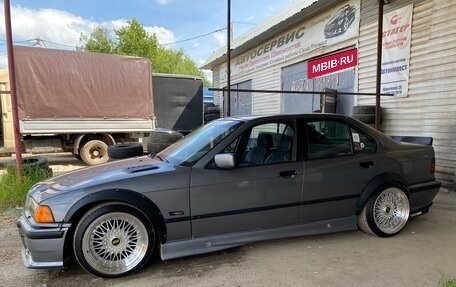 BMW 3 серия, 1992 год, 500 000 рублей, 2 фотография