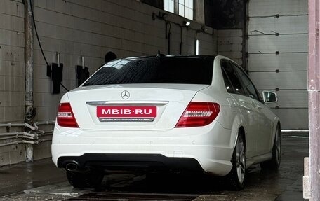 Mercedes-Benz C-Класс, 2012 год, 1 800 000 рублей, 2 фотография