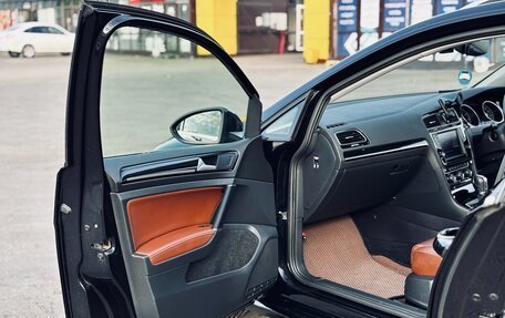 Volkswagen Golf VII, 2016 год, 1 649 999 рублей, 30 фотография