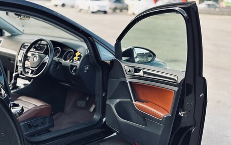 Volkswagen Golf VII, 2016 год, 1 649 999 рублей, 32 фотография