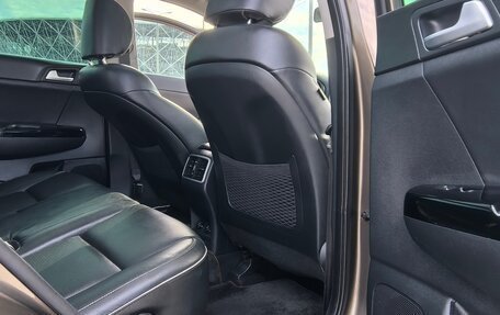 KIA Sportage IV рестайлинг, 2016 год, 2 200 000 рублей, 9 фотография