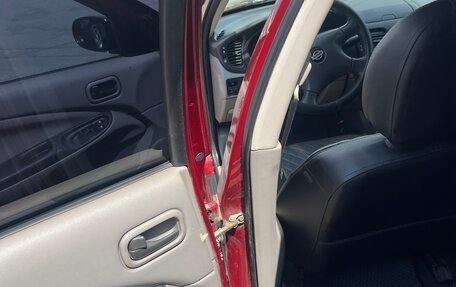 Nissan Almera, 2002 год, 400 000 рублей, 23 фотография