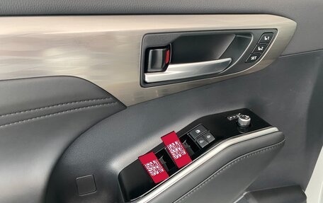 Toyota Highlander, 2025 год, 5 390 000 рублей, 14 фотография
