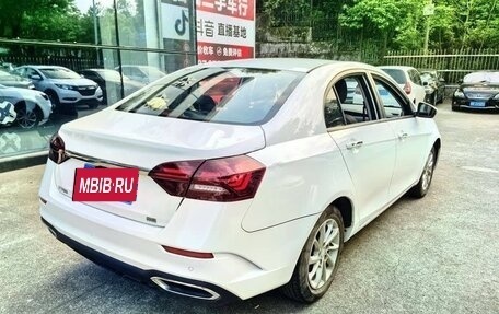 Geely Emgrand, 2021 год, 1 130 000 рублей, 5 фотография