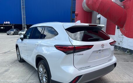 Toyota Highlander, 2025 год, 5 230 000 рублей, 2 фотография