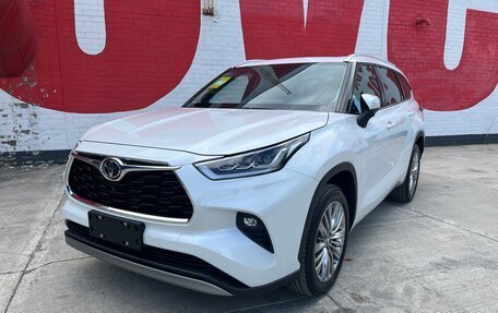 Toyota Highlander, 2025 год, 5 230 000 рублей, 5 фотография
