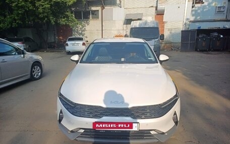 KIA K5, 2022 год, 2 350 000 рублей, 4 фотография
