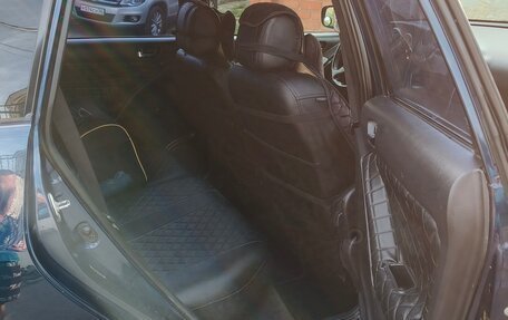 Toyota Matrix, 2005 год, 750 000 рублей, 7 фотография