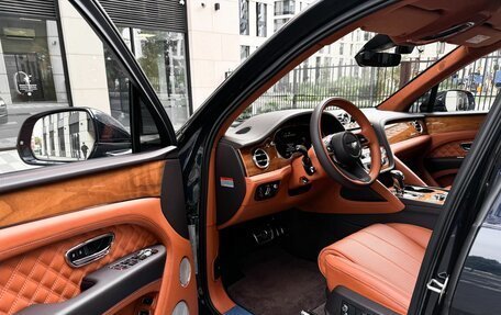 Bentley Bentayga I, 2024 год, 34 900 000 рублей, 20 фотография