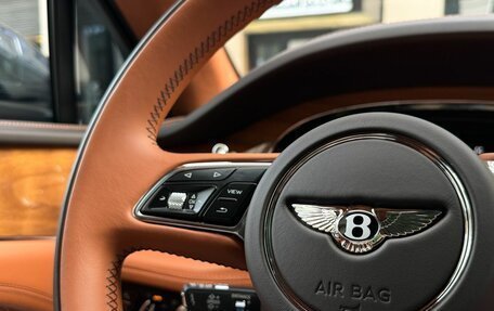 Bentley Bentayga I, 2024 год, 34 900 000 рублей, 25 фотография
