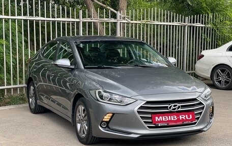 Hyundai Elantra VI рестайлинг, 2018 год, 1 450 000 рублей, 7 фотография