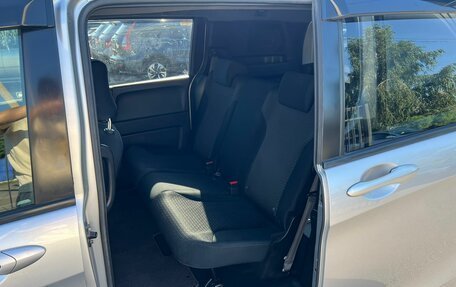 Honda Freed I, 2010 год, 999 000 рублей, 11 фотография