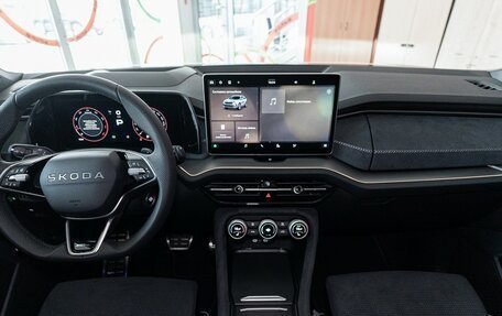 Skoda Kodiaq, 2025 год, 5 700 000 рублей, 19 фотография