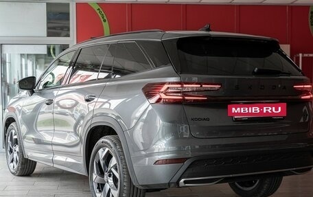 Skoda Kodiaq, 2025 год, 5 700 000 рублей, 10 фотография
