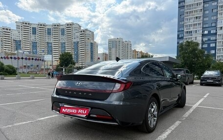 Hyundai Sonata VIII, 2020 год, 2 600 000 рублей, 4 фотография