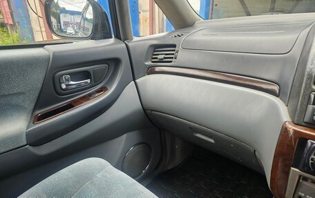Nissan Presage I, 1999 год, 280 000 рублей, 14 фотография