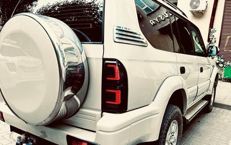 Toyota Land Cruiser Prado 90 рестайлинг, 1999 год, 1 650 000 рублей, 13 фотография