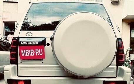 Toyota Land Cruiser Prado 90 рестайлинг, 1999 год, 1 650 000 рублей, 11 фотография