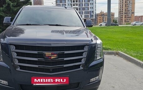 Cadillac Escalade IV, 2018 год, 7 500 000 рублей, 3 фотография