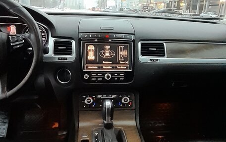 Volkswagen Touareg III, 2016 год, 2 700 000 рублей, 20 фотография