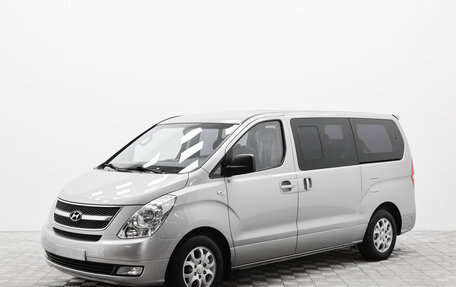 Hyundai Grand Starex Grand Starex I рестайлинг 2, 2013 год, 1 590 000 рублей, 2 фотография