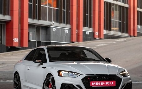 Audi RS 5, 2021 год, 8 200 000 рублей, 3 фотография