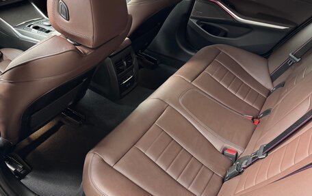 BMW 3 серия, 2022 год, 8 850 000 рублей, 11 фотография