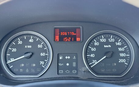 Renault Logan I, 2011 год, 265 000 рублей, 11 фотография
