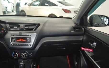 KIA Rio III рестайлинг, 2011 год, 565 000 рублей, 32 фотография