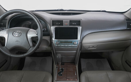 Toyota Camry, 2008 год, 1 199 000 рублей, 14 фотография