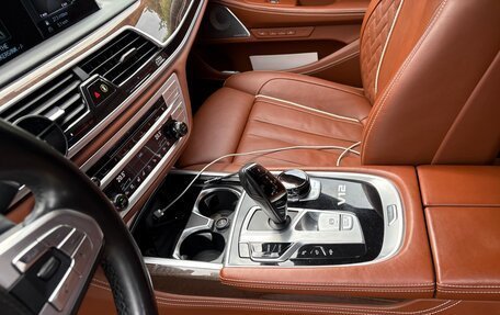 BMW 7 серия, 2018 год, 7 000 000 рублей, 4 фотография