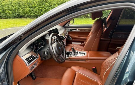 BMW 7 серия, 2018 год, 7 000 000 рублей, 3 фотография